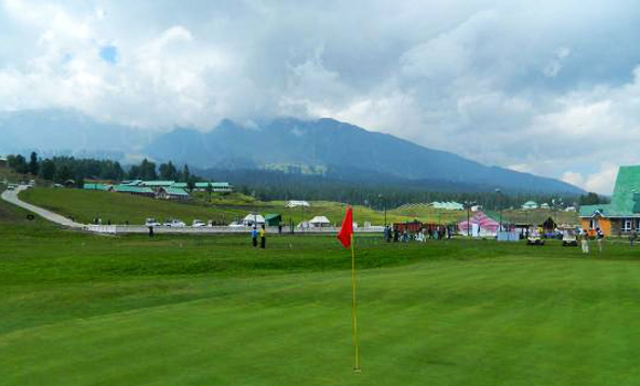 golf-course-gulmarg-2