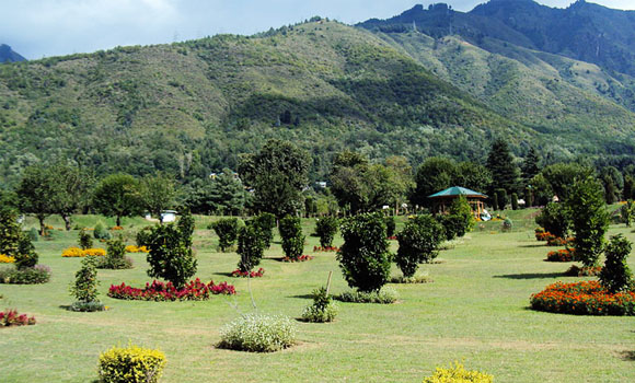 jawaharlal-nehru-memorial-botanical-garden-in-srinagar-1