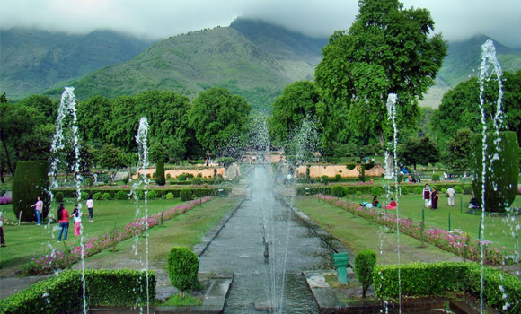 Mughal-gardens-Srinagar1