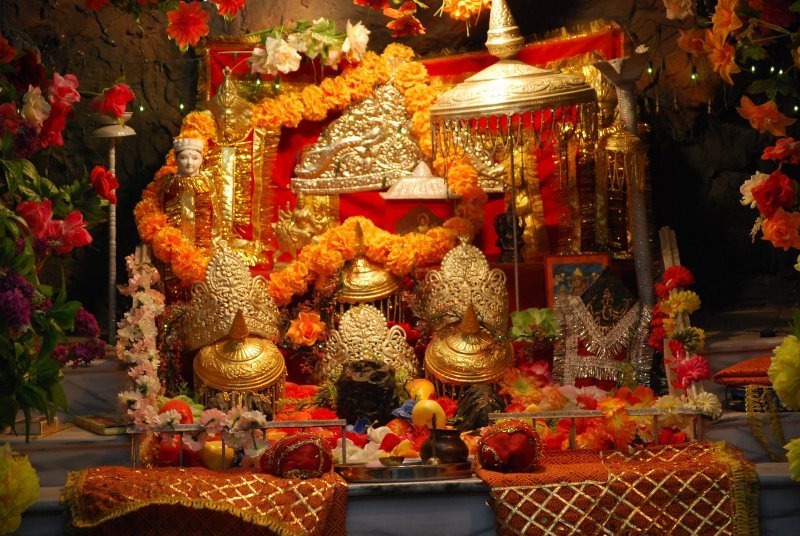 mata-vaishno-devi-temple