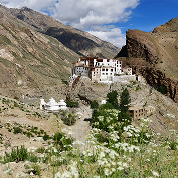 Bardan Monastery 