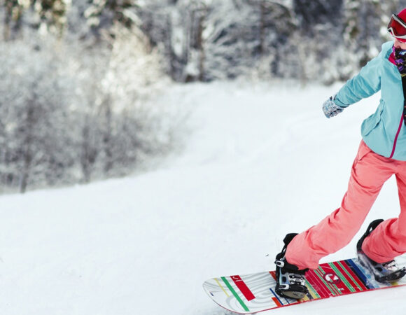 Snowboarding in Jammu and Kashmir