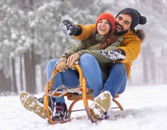 KASHMIR HONEYMOON TOUR PACKAGE (6 NIGHTS & 7 DAYS)