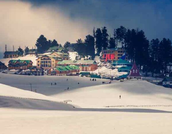 KASHMIR WINTER TOUR PACKAGE (4 NIGHTS & 5 DAYS)