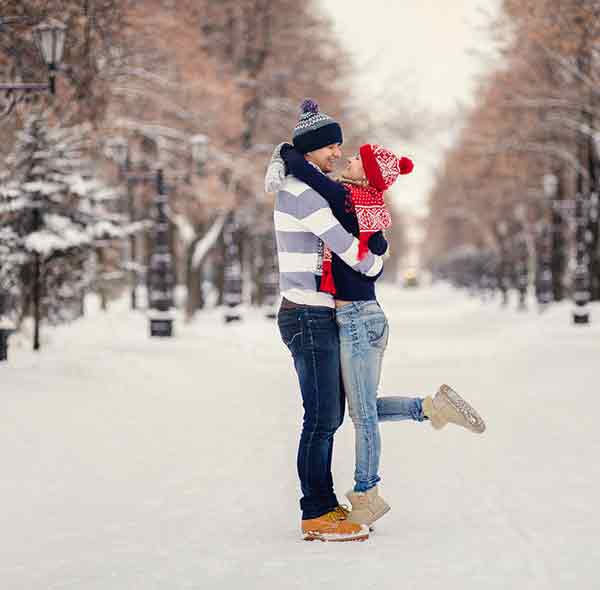 KASHMIR HONEYMOON TOUR PACKAGE (4 NIGHTS & 5 DAYS)