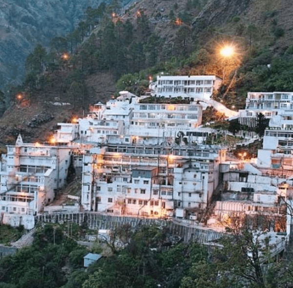 JAMMU SHIVKHODI AND VAISHNODEVI TOUR PACKAGE 4 Nights 5 Days