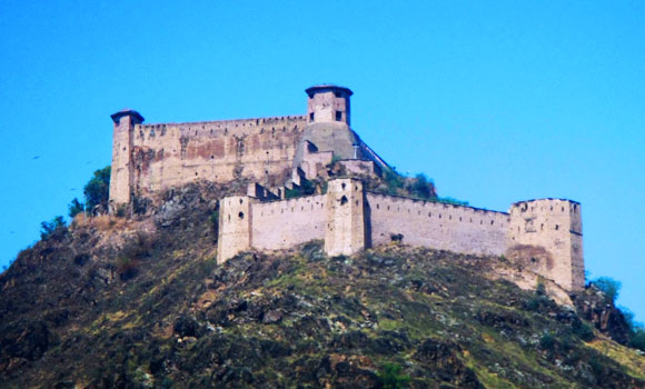 HARI PARBAT FORT