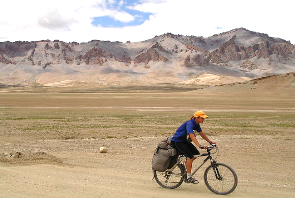 MOUNTAIN CYCLING