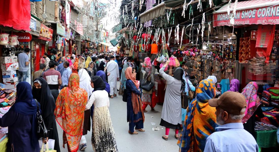 Badshah chowk market kashmirhills.com