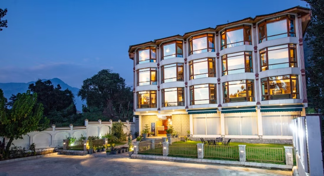 Hotels Grand mahal kashmirhills.com