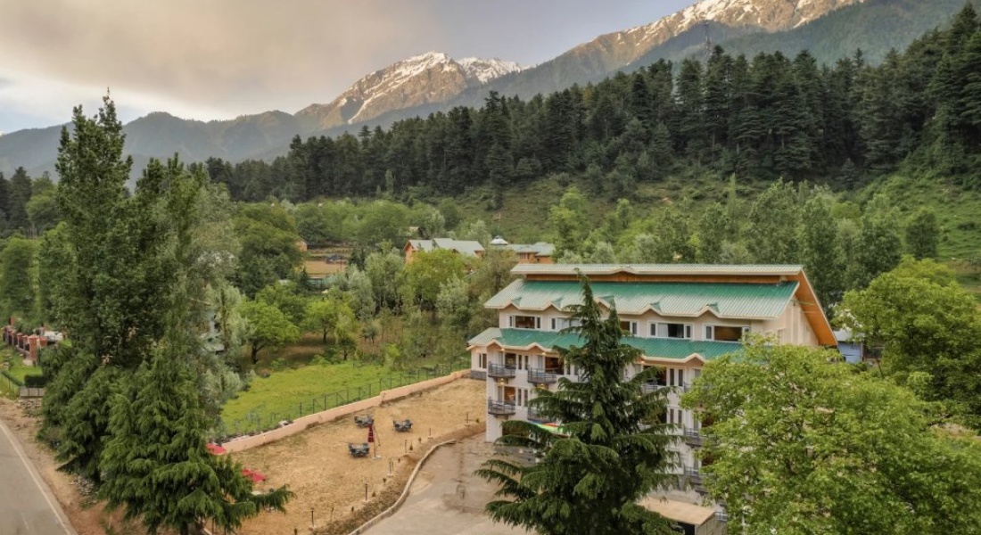 Welcome resort Kashmirhills.com