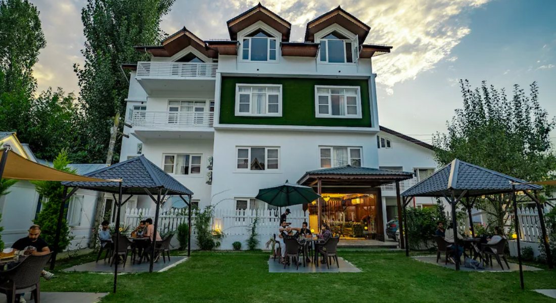 firdous hotel kashmirhills.com