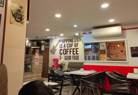 Apsara Hotel and Restaurant Kashmirhills.com