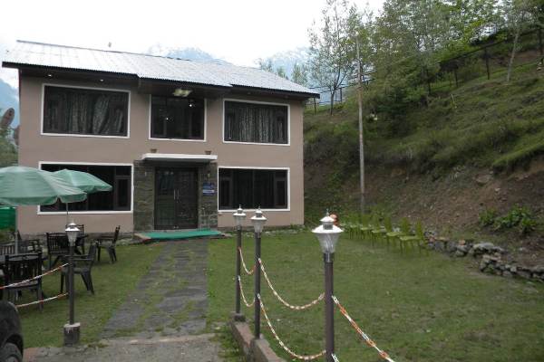 Dreamland Cottages kashmirhills.com