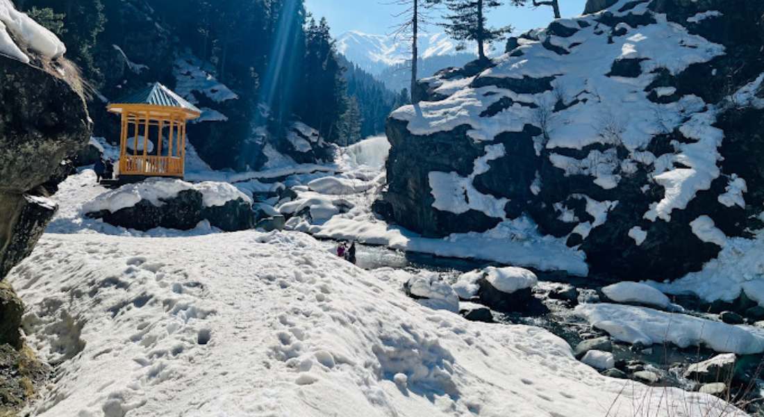 Drung Waterfall KAshmirhills.com