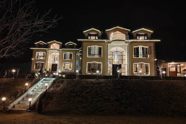 Forest Hill Resorts Pahalgam Kashmirhills.com