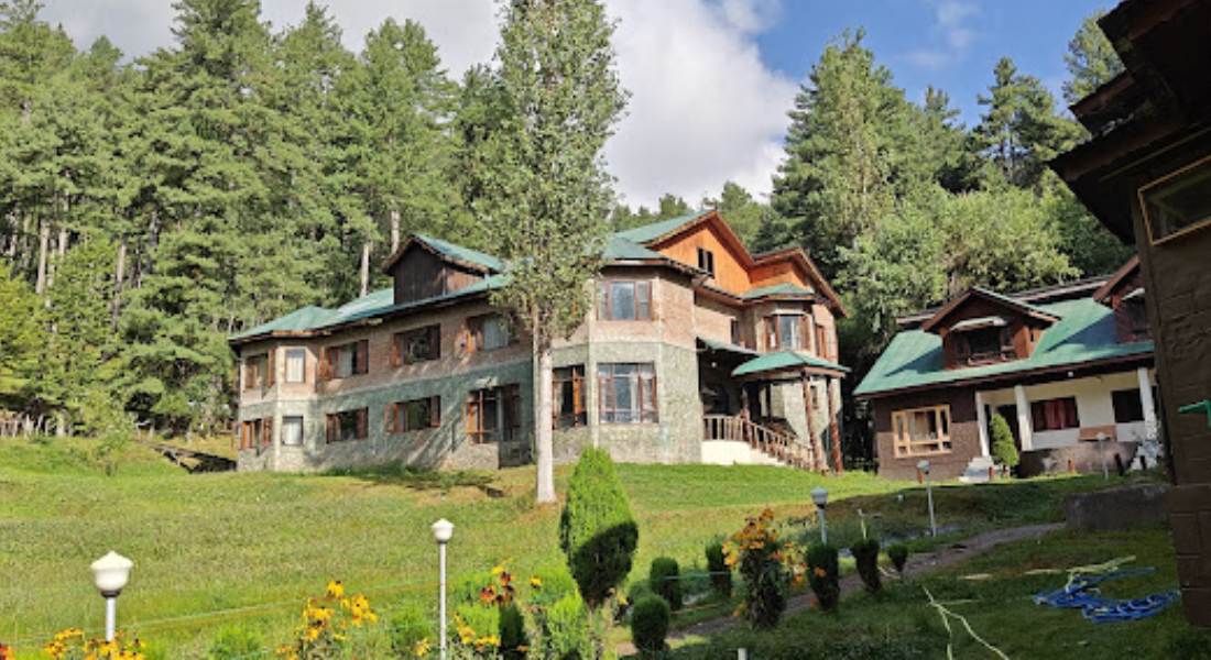 Hotel Aksa Resort Pahalgam Kashmirhills.com