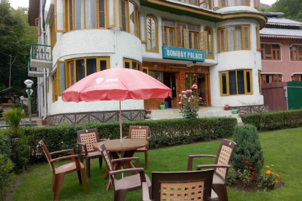 Hotel Bombay Palace Pahalgam KAshmirhills.com