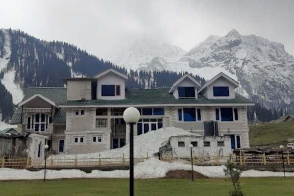 Hotel Divine Inn – Sonmarg KAshmirhills.com