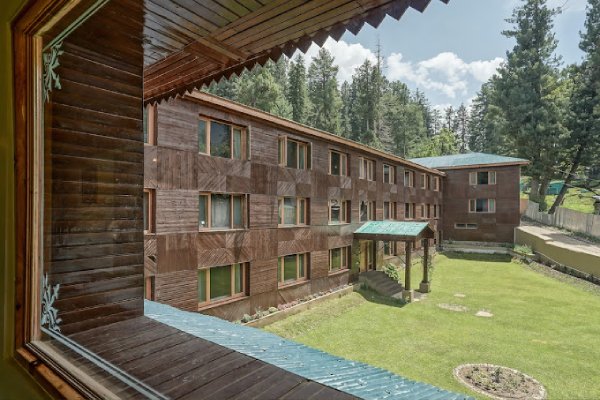 Hotel Hill Top Pahalgam Kashmirhills.com