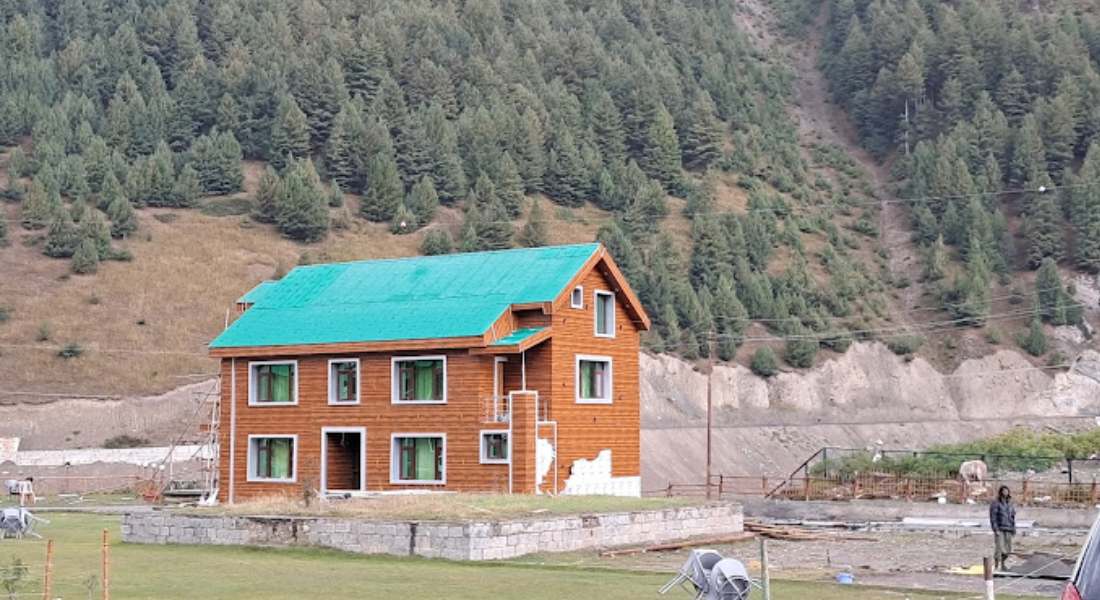 Hotel Thajwass Glacier Sonamarg KAshmirhills.com (2)