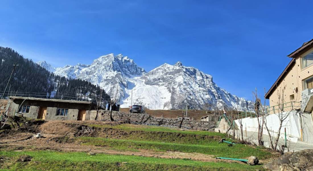 Hotel Thajwass Glacier Sonamarg KAshmirhills.com (2)