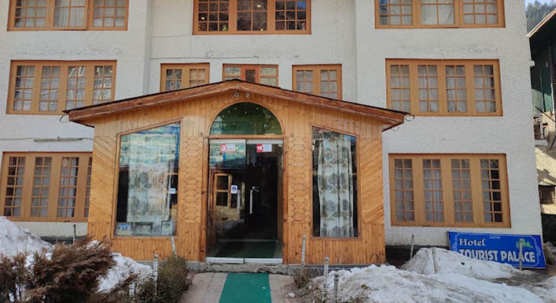 Hotel Tourist Palace Pahalgam Kashmirhills.com
