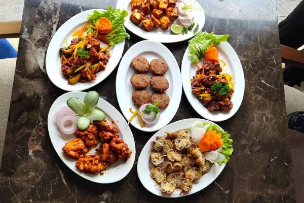 Mosaic Restaurant kashmirhills.com