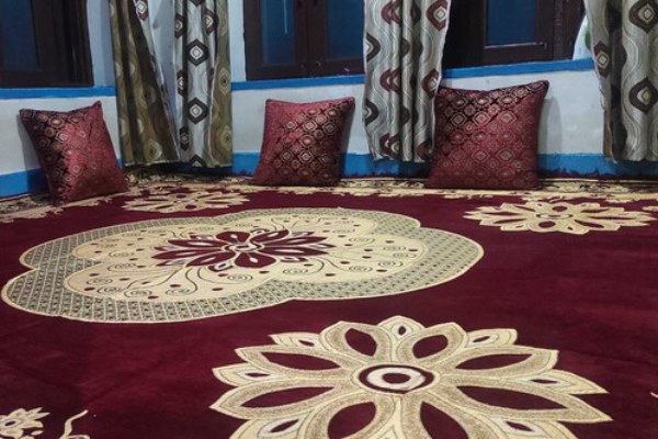 POP Maryam Homestay kashmirhills.com