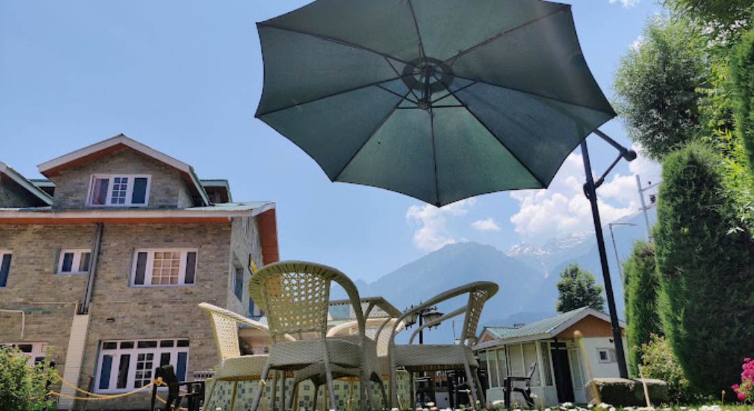 hotel outlookKashmirhills.com