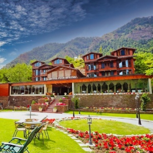 Hotel Pink Spring kashmirhills.com