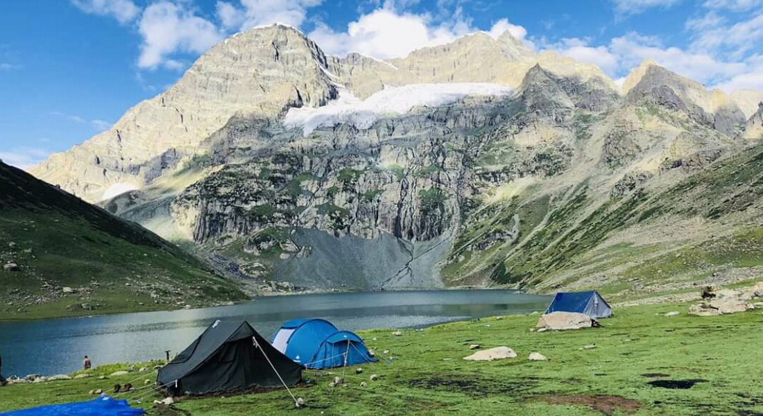 Kashmir Alpine Lakes Trek Kashmirhills.com