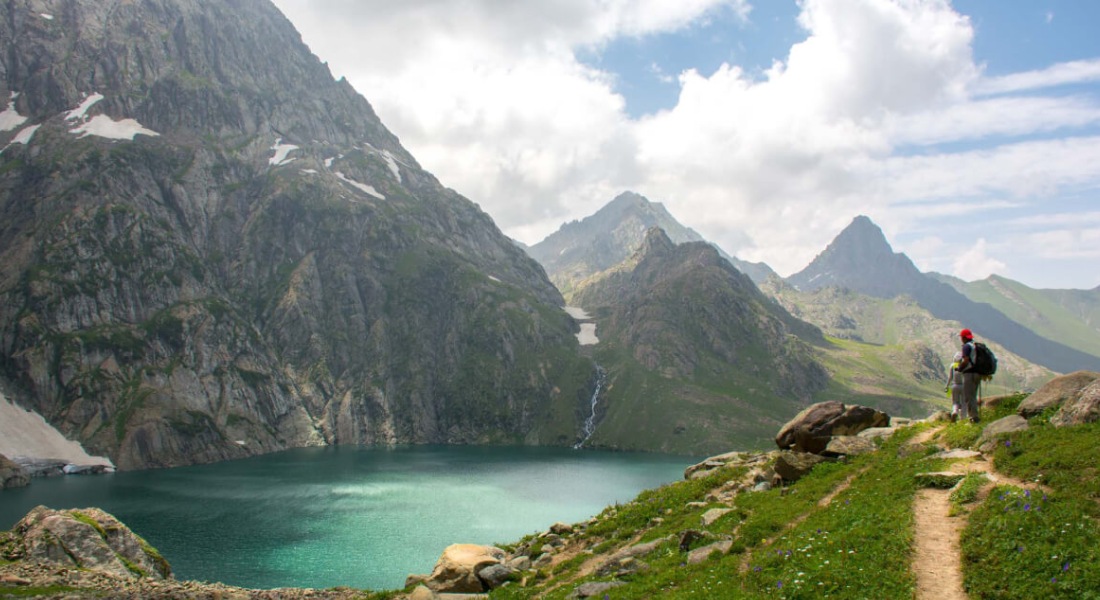 Kashmir Alpine Lakes Trek Kashmirhills.com
