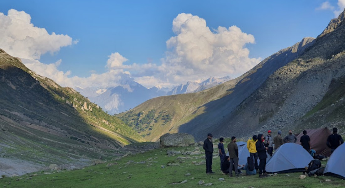 Kashmir Great Lakes Trek KAshmirhills.com