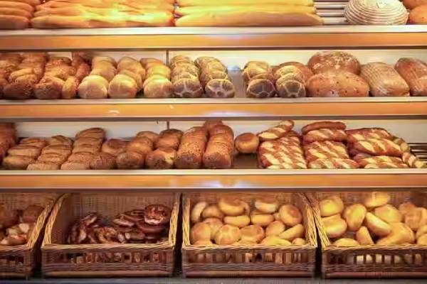 Naveed Bakery Pahalgam Kashmirhills.com