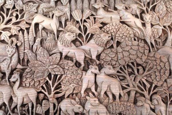 Walnut Wood Market Pahalgam Kashmirhills.com