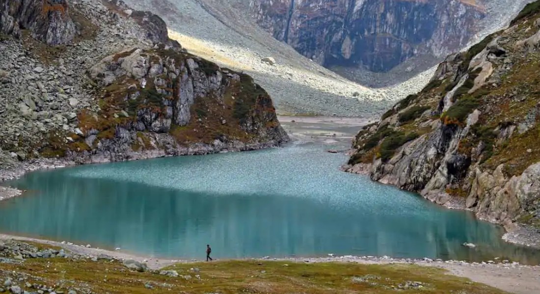 tulian lake trek Kashmirhills.com