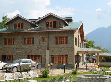 Hotel Outlook Pahalgam kashmirhills.com