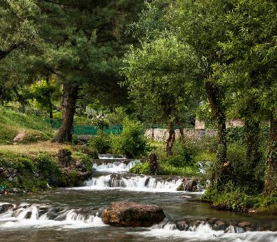 Kokernag Waterfall: KAshmirhills.com