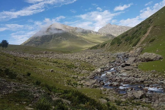 Kolahi Glacior Kashmirhills.com