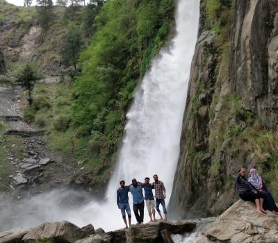Noori Chamb Waterfall Kashmirhills.com (2)