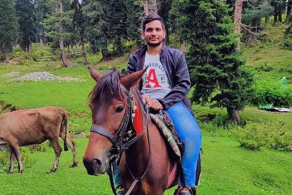 Horse Riding Kashmirhills.com