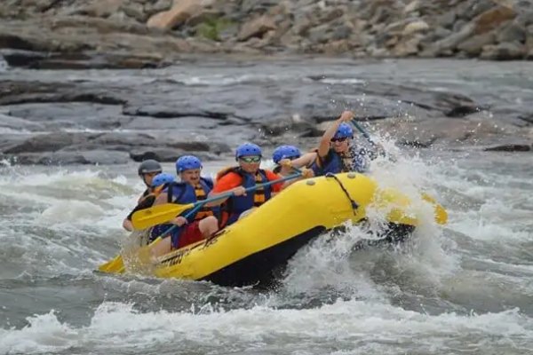 River Rafting In pahalgam in Kashmirhills.com