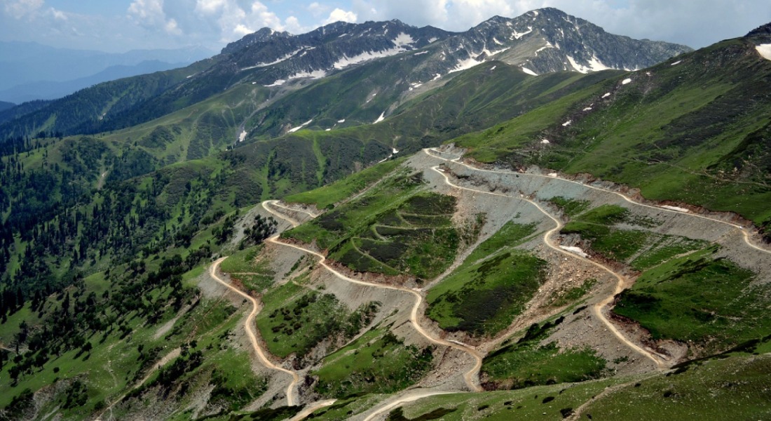 Sinthan top Srinagar Kashmirhills.com