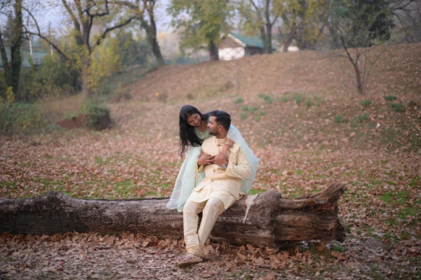 Pre Wedding Photography in Kashmirhills.com