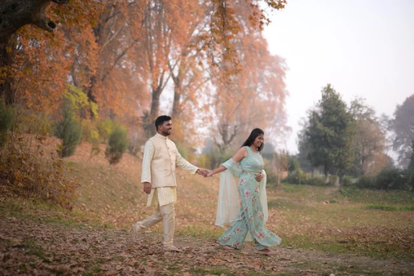 Pre Wedding Photography in Kashmirhills.com